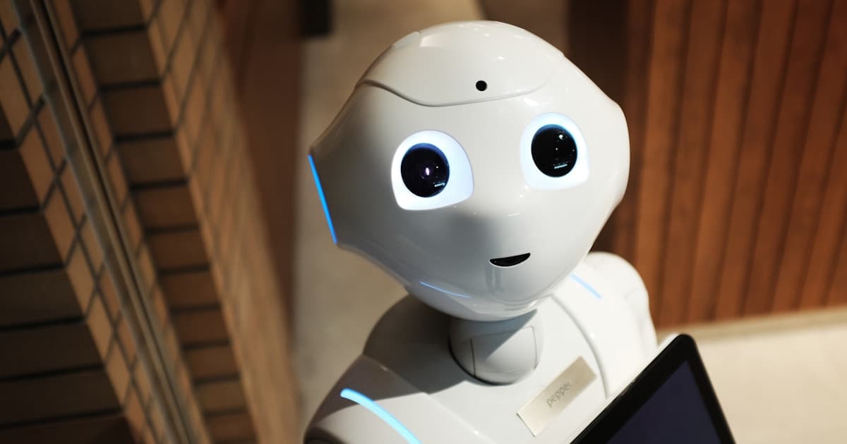 NVIDIA National Robotics Week에서 소개된 농업 로봇과 태양광 설치 로봇