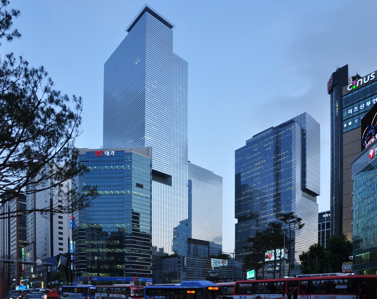 삼성전자 HBM4 — 엔비디아·AMD 품질 테스트 통과, 6월 본격 공급