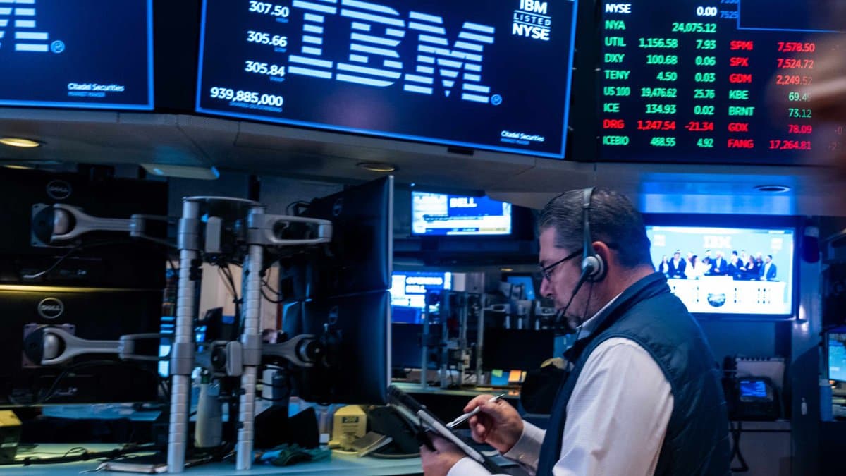 IBM 주가 하루 25% 폭락 — "고객들이 AI 인프라 확보 위해 지출 방향 틀었다"